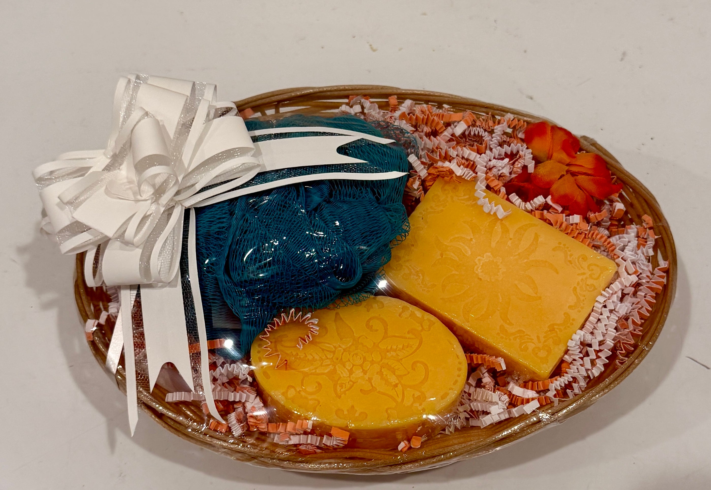 Gift Soap Basket - Lynn-Marie Organics Homemade Mango-Peach Fragrance