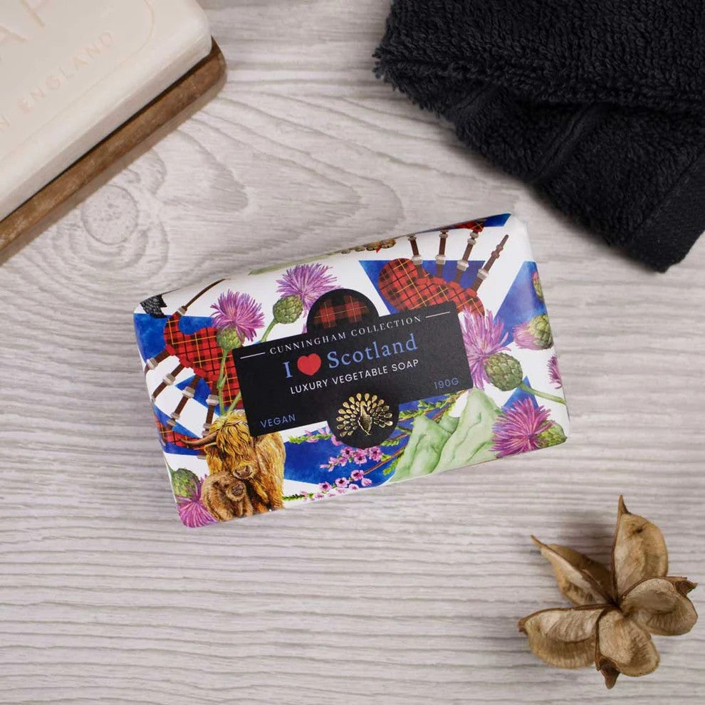 Luxury Soap Bar 190g - Cunningham Collection Scotland Fig & Grape