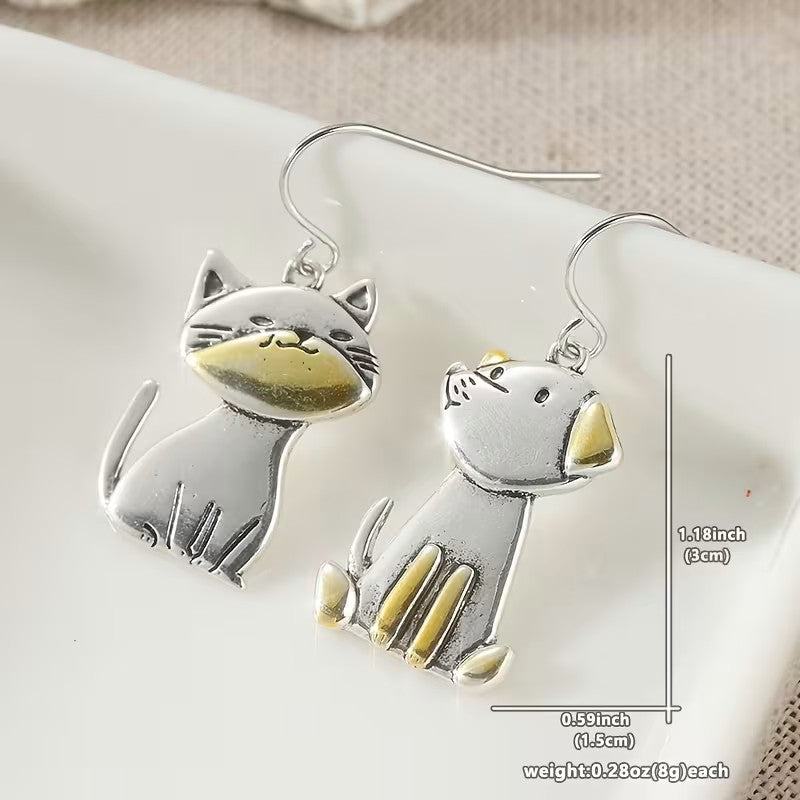 Earrings - Vintage-Style Earrings Featuring Two-Tone Cat & Dog