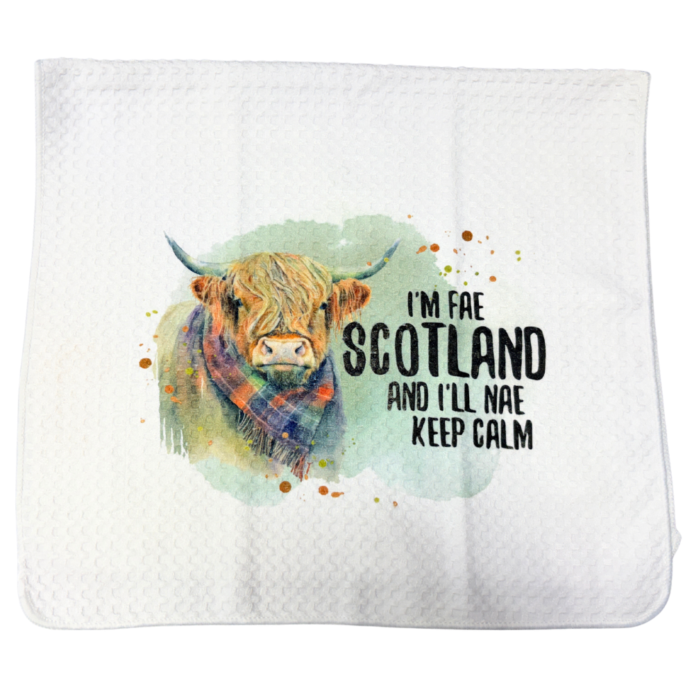 Tea Towel Handmade Design - Highland Cow with Message (I’m Fae Scotland) 15" x 27"