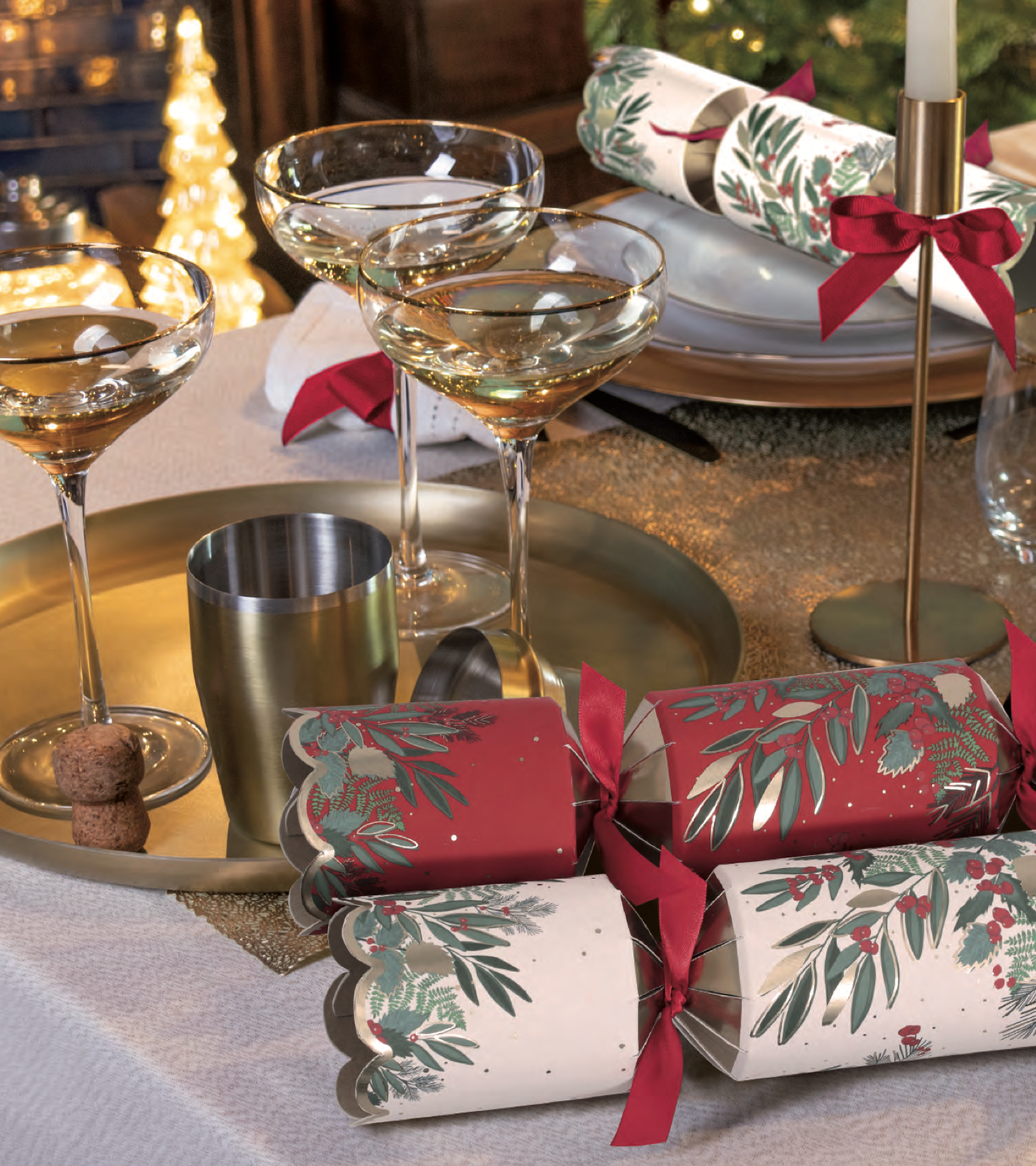 Tom Smith Traditional Deluxe Crackers (8 x 14")
