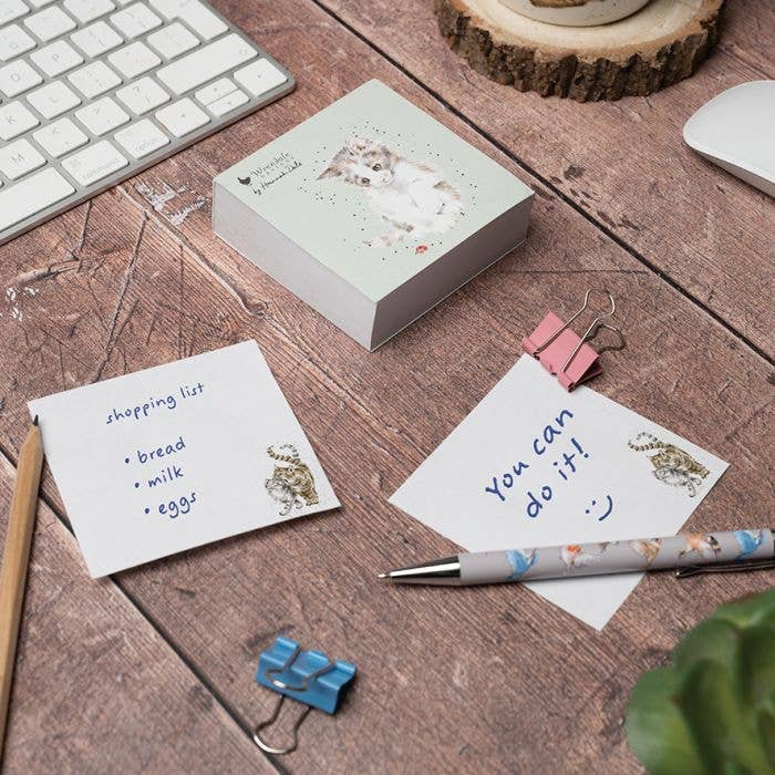 Cat Sticky Notes - Ladybird