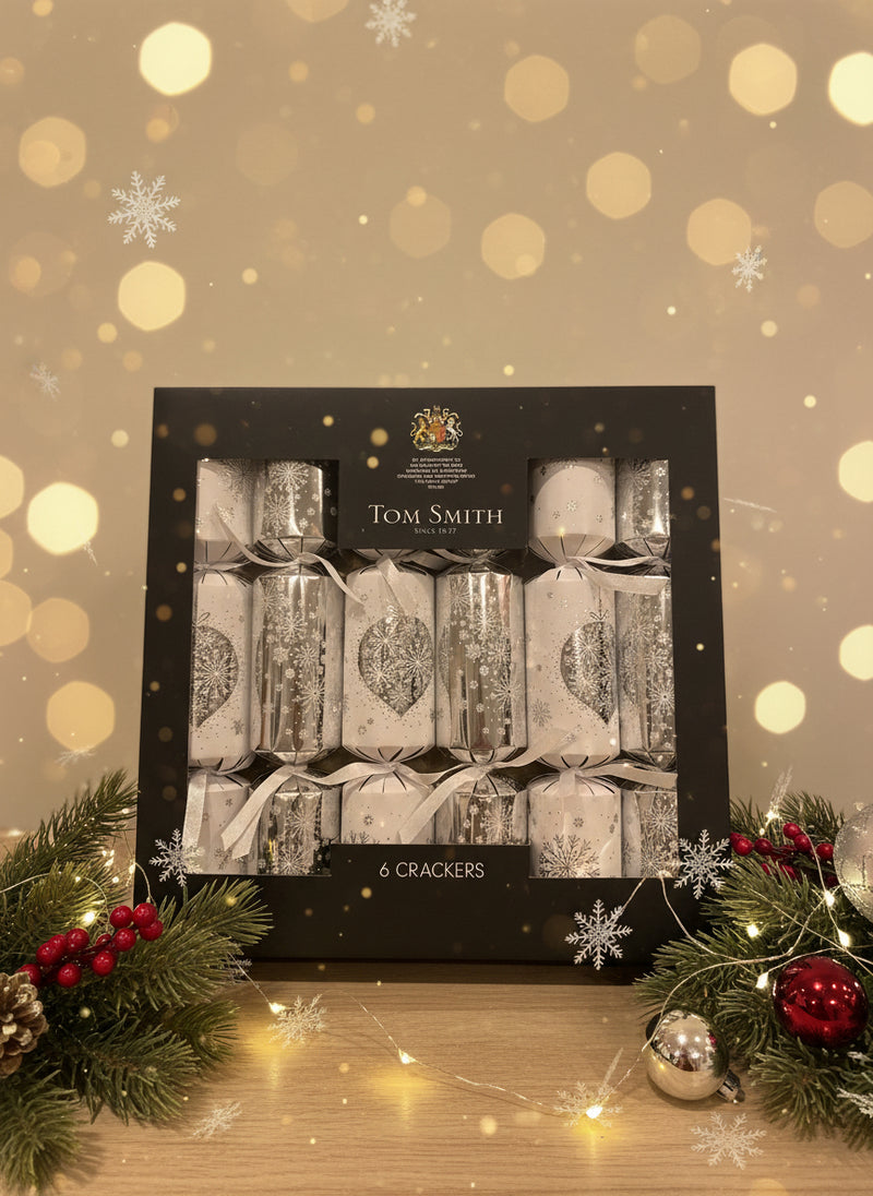 Tom Smith Silver Premium Crackers (6 x 14")