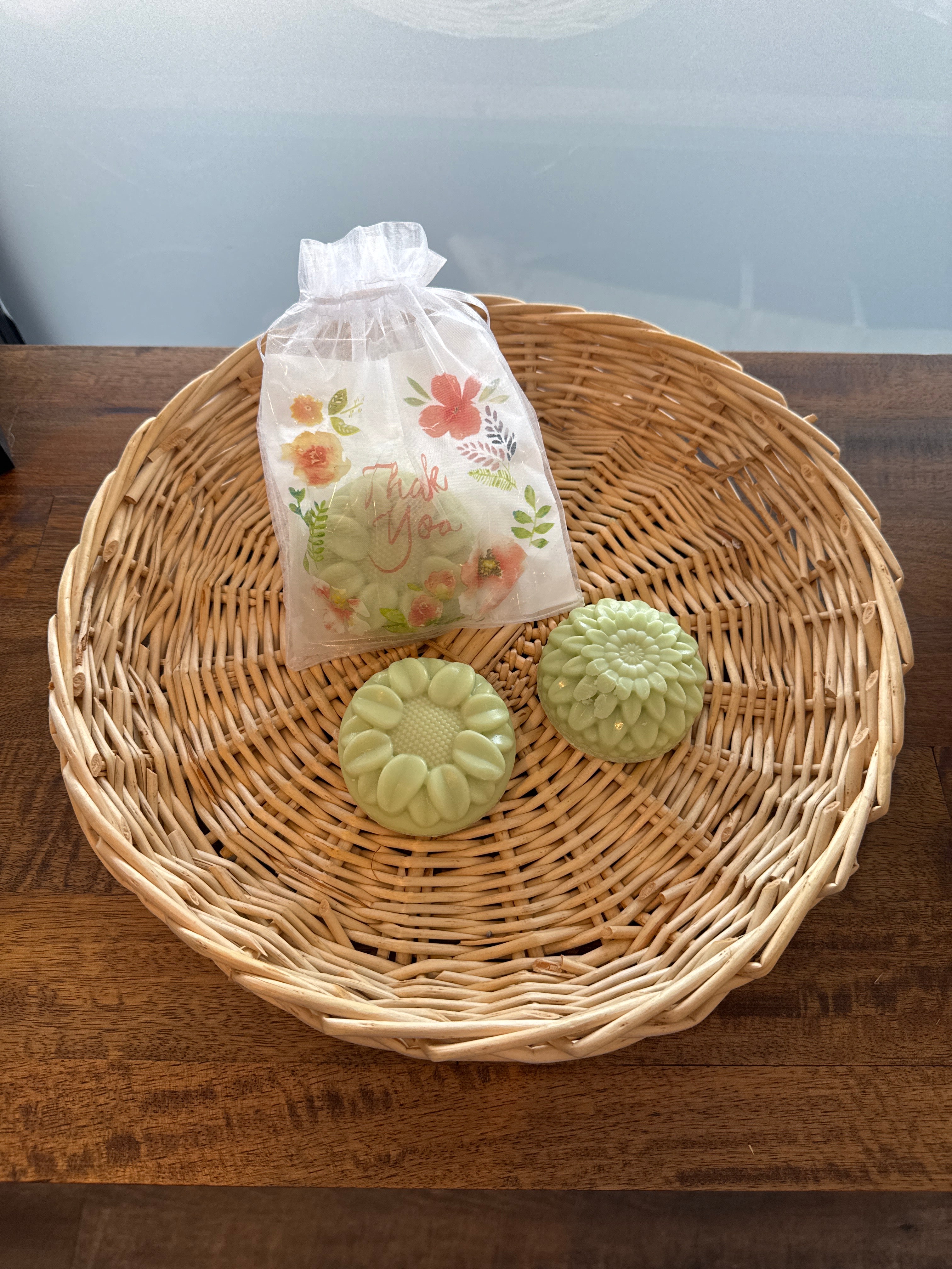 Soap - Lynn-Marie Organics Homemade Coconut & Lime Fragrance