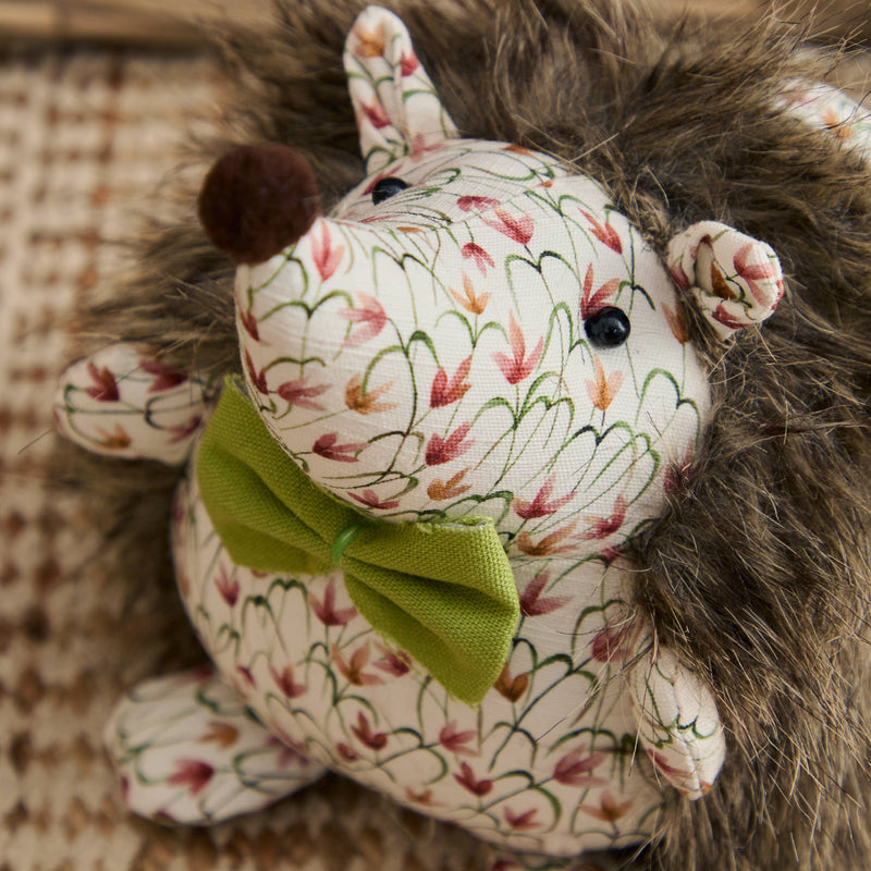 Doorstop - Henrietta Hedgehog (5.9" x 5.9" x 7.5")