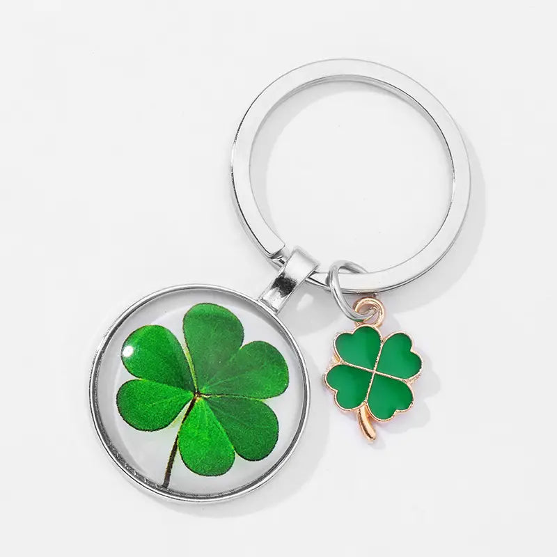 Key Ring. Irish Four Leaf Clover with Charm x 1 (21/4" x 1")