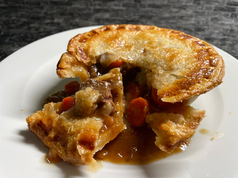 Steak & Kidney Pie 15 oz (1lb Ship Weight).