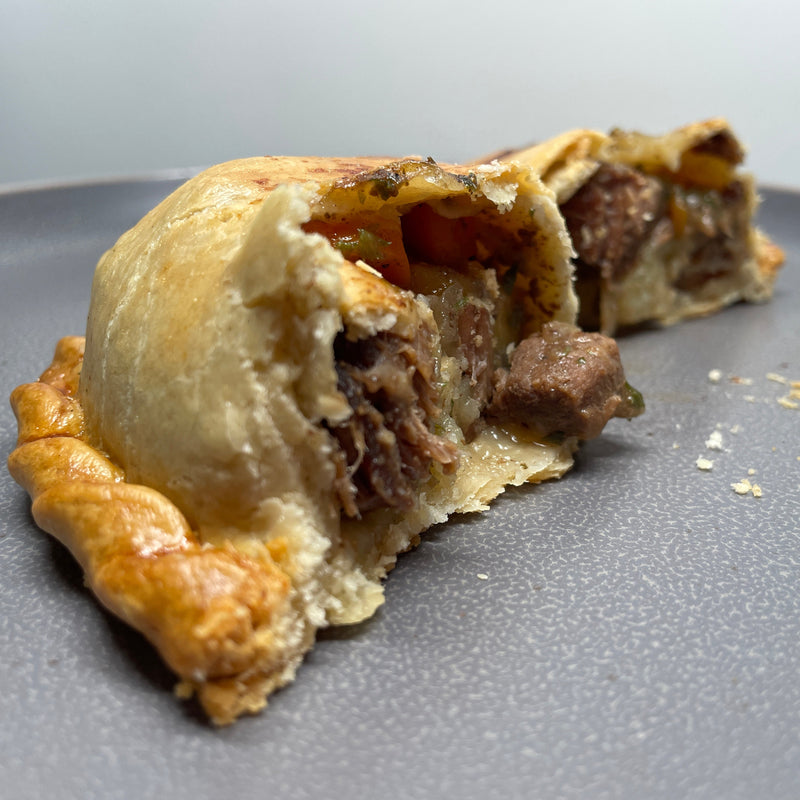 Steak & Guinness Pasty 10oz (1/2lb Ship Weight)