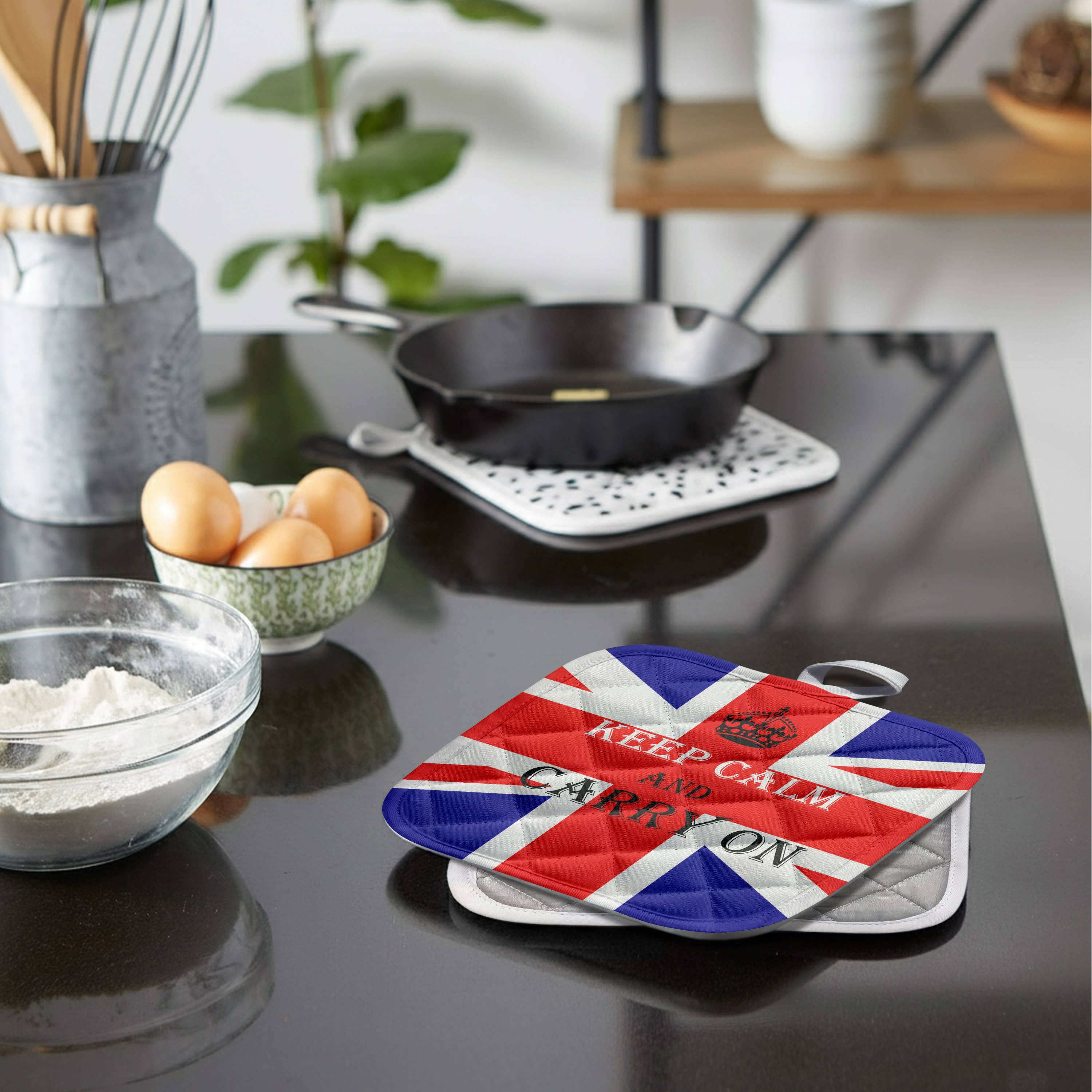 Potholder - Union Jack with Keep Calm and Carry On Saying - Size 8x8"