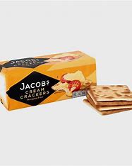 <p data-mce-fragment="1">Jacobs Cream Crackers are a delicious snack made of wheat flour and a light dusting of salt. Each 200g pack contains enough crackers to serve 4-6 people. Enjoy with your favorite toppings or dip in soup for an extra flavorful experience. Perfect for entertaining.</p> <p data-mce-fragment="1"><span>Wheat Flour, Palm Oil, Sunflower Oil, Salt, Sodium Bicarbonate, Yeast.</span></p>