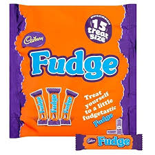 Cadbury Fudge Treatsize Pack - 202g