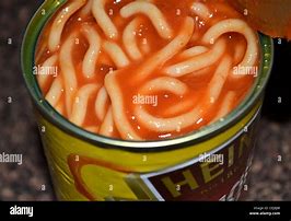 Since 1926, Heinz Spaghetti has been enjoyed, more often than not on toast, by generations of Britons. Made with high-quality ingredients, this classic pasta dish is perfect for a quick and easy meal. With every bite, you'll savor the rich flavor and hearty texture of our famous recipe. There really is no substitute for that classic Heinz taste.&nbsp;