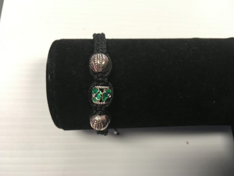 Jewelry. Black Macrame Irish Bead Bracelet