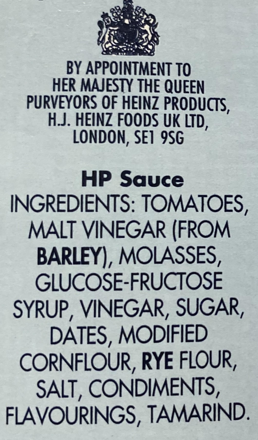 HP Sauce, the original brown sauce, which for more than a century has set the standard for quality. This 9oz glass bottle contains 255g of a rich, tangy sauce that pairs perfectly with your favorite food. Made with a blend of spices, vinegar, and molasses, this sauce adds a delicious kick to any meal. Enjoy the bold flavor and versatility of HP Sauce.